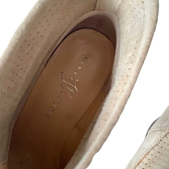 NWT Ivanka Trump Ankle Suede Boots Sz.9.5 Block Heel Beige Western Boho Chic - Picture 8 of 11